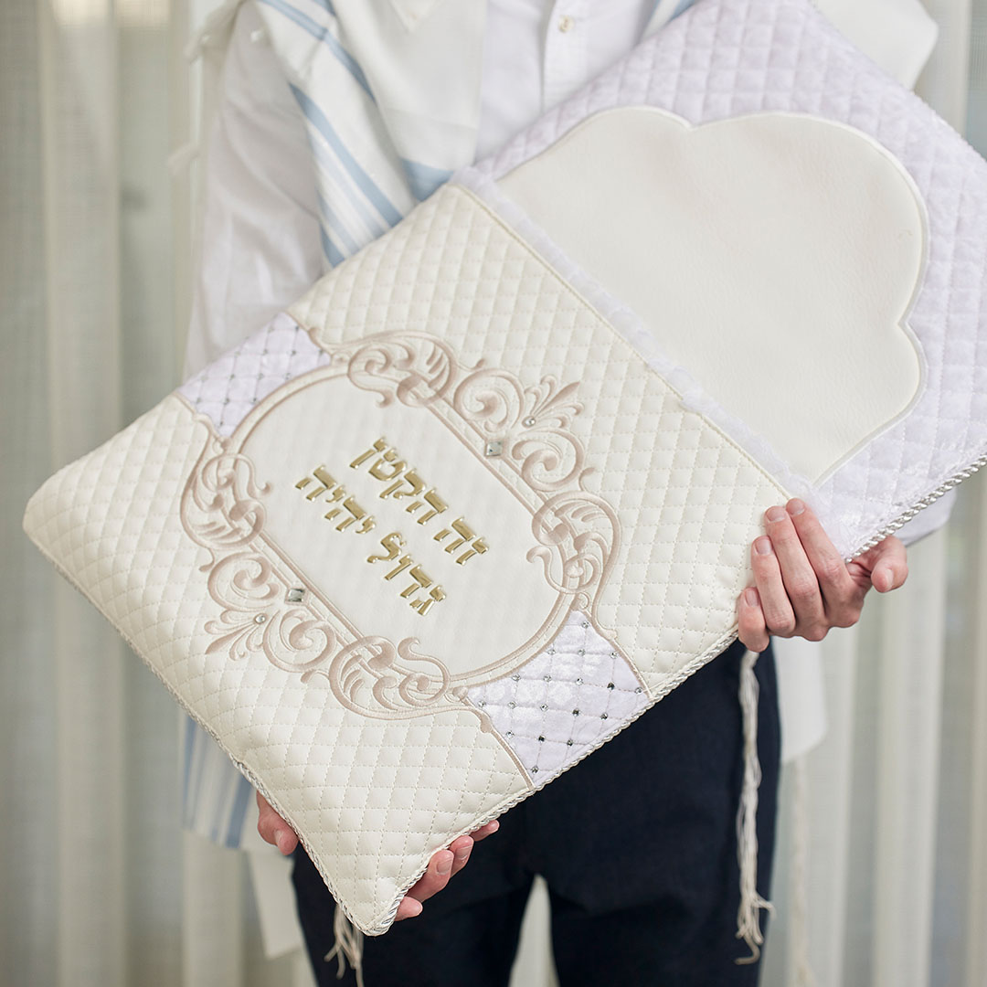 כרית מהודרת לברית מילה