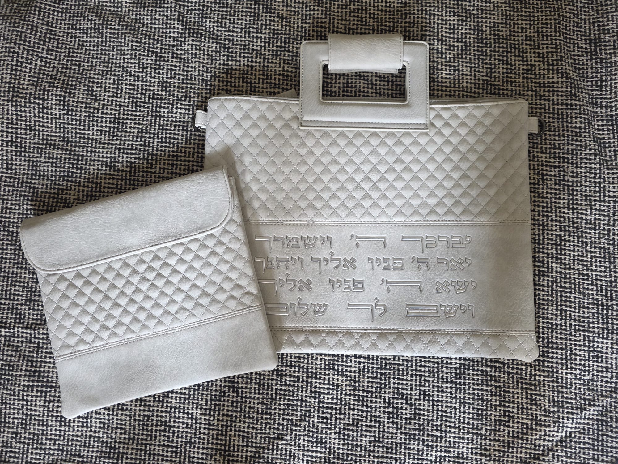 תיק לטלית ותפילין עם שם – אבן בהיר